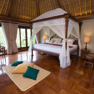 kamandalu room